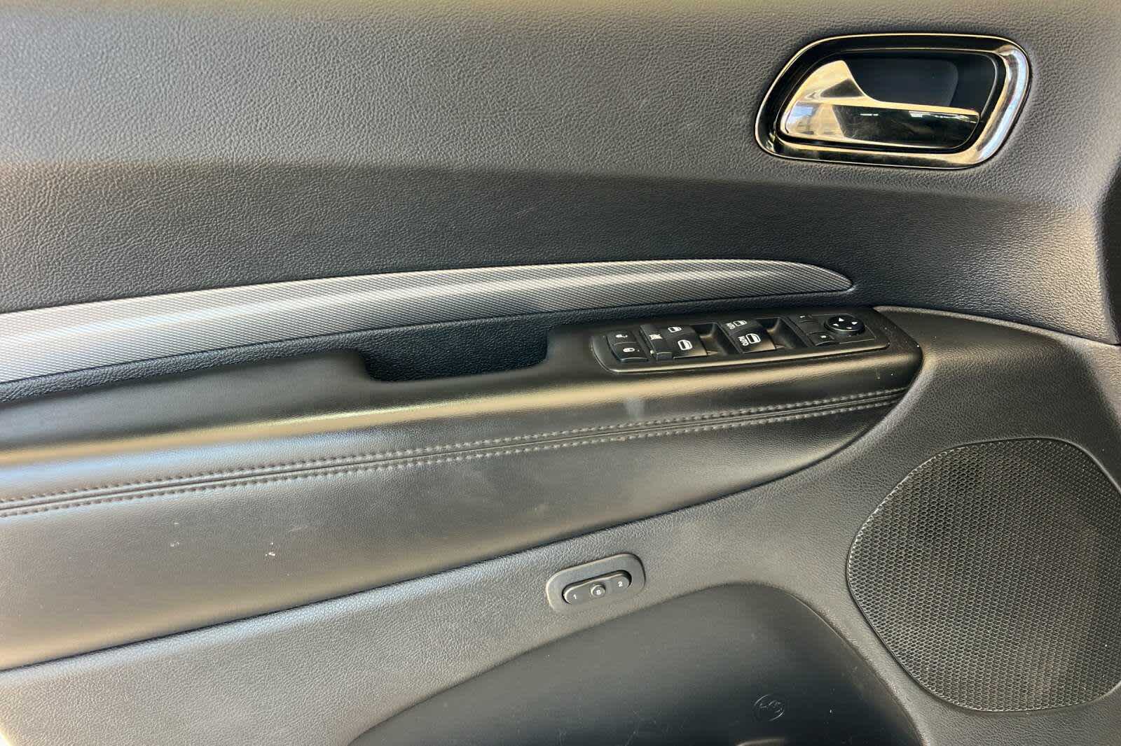 Thumbnail: 2019 Dodge Durango - 12
