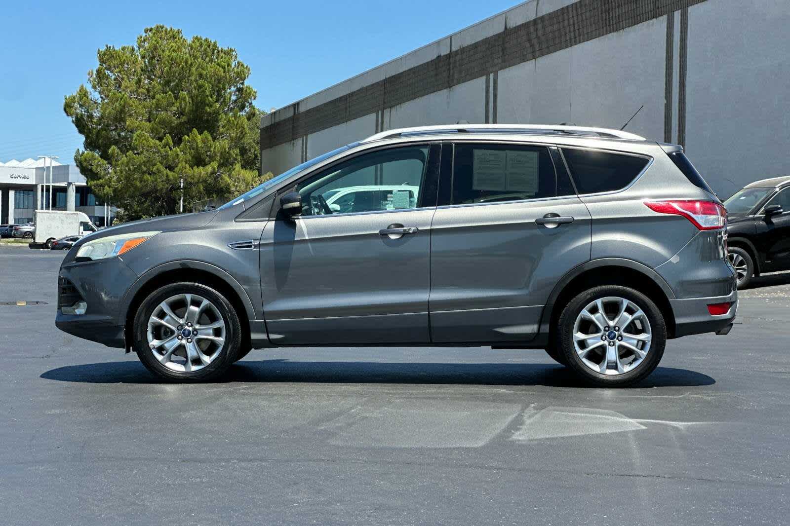 Thumbnail: 2014 Ford Escape - 9