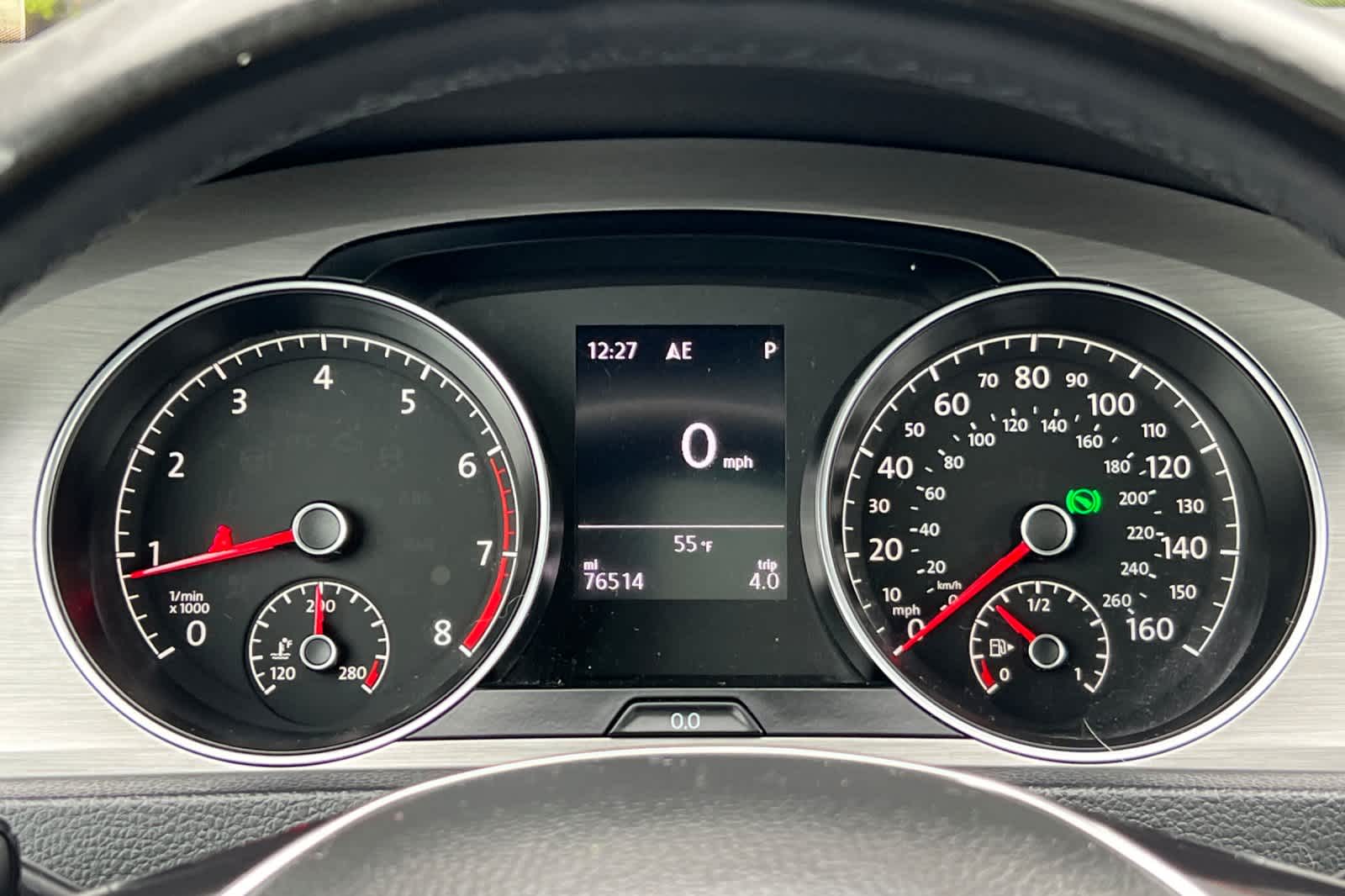 Thumbnail: 2017 Volkswagen Golf - 28