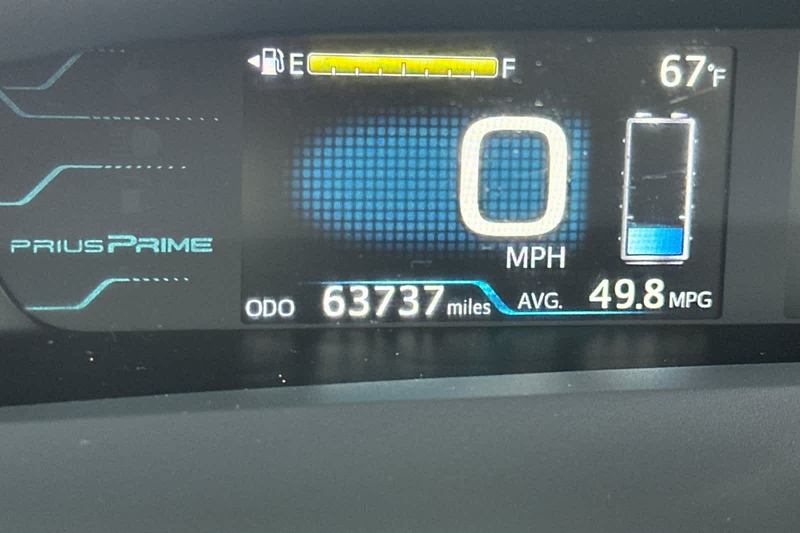 Thumbnail: 2017 Toyota Prius Prime - 30