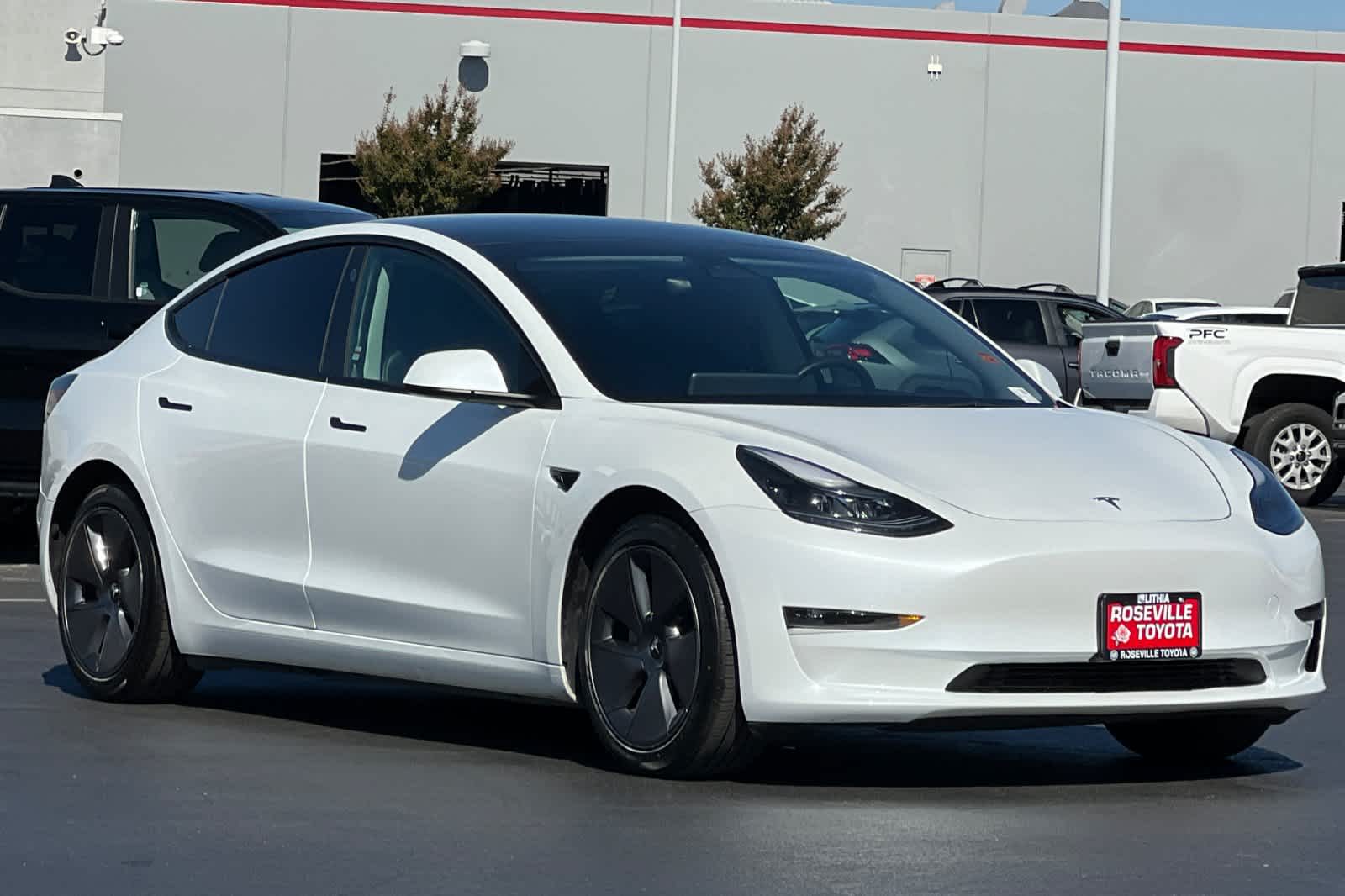 Thumbnail: 2023 Tesla Model 3 - 5
