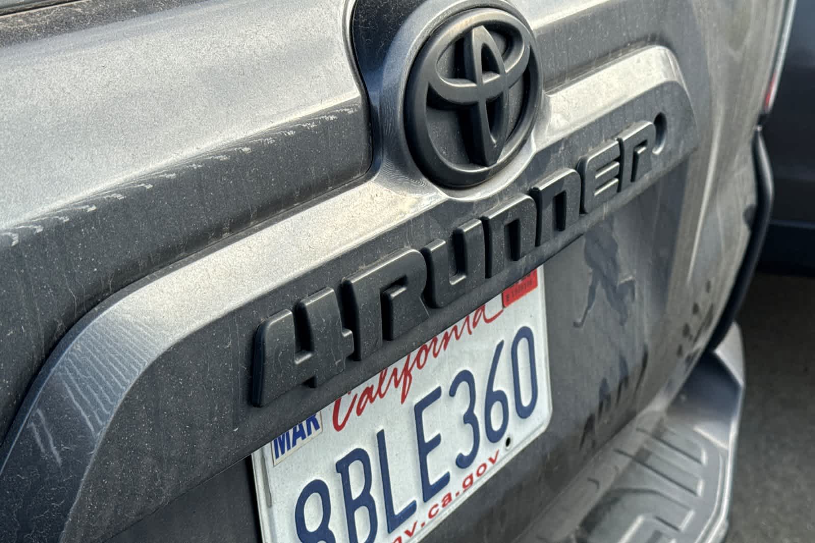 Thumbnail: 2015 Toyota 4Runner - 6