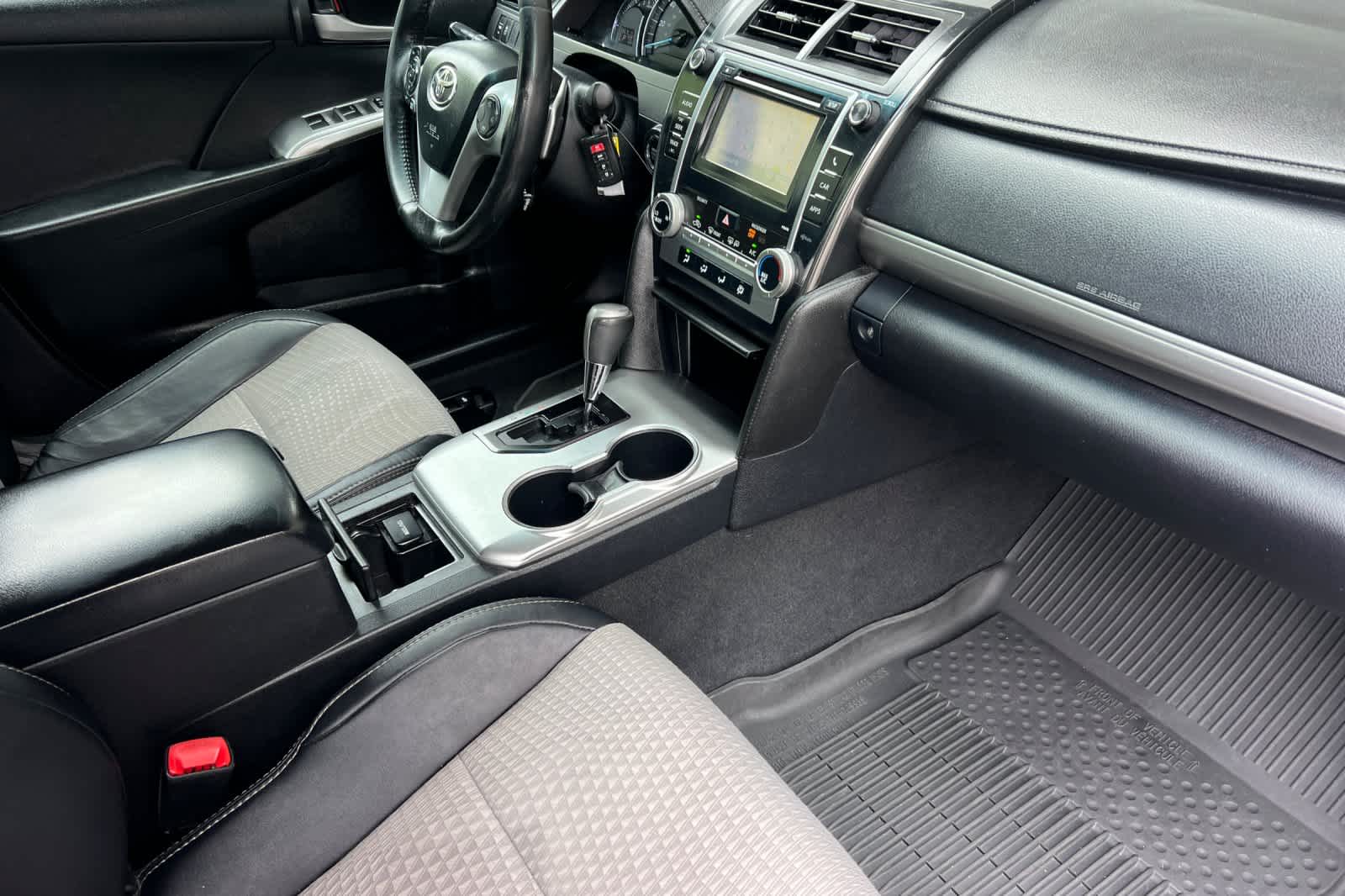 Thumbnail: 2013 Toyota Camry - 15