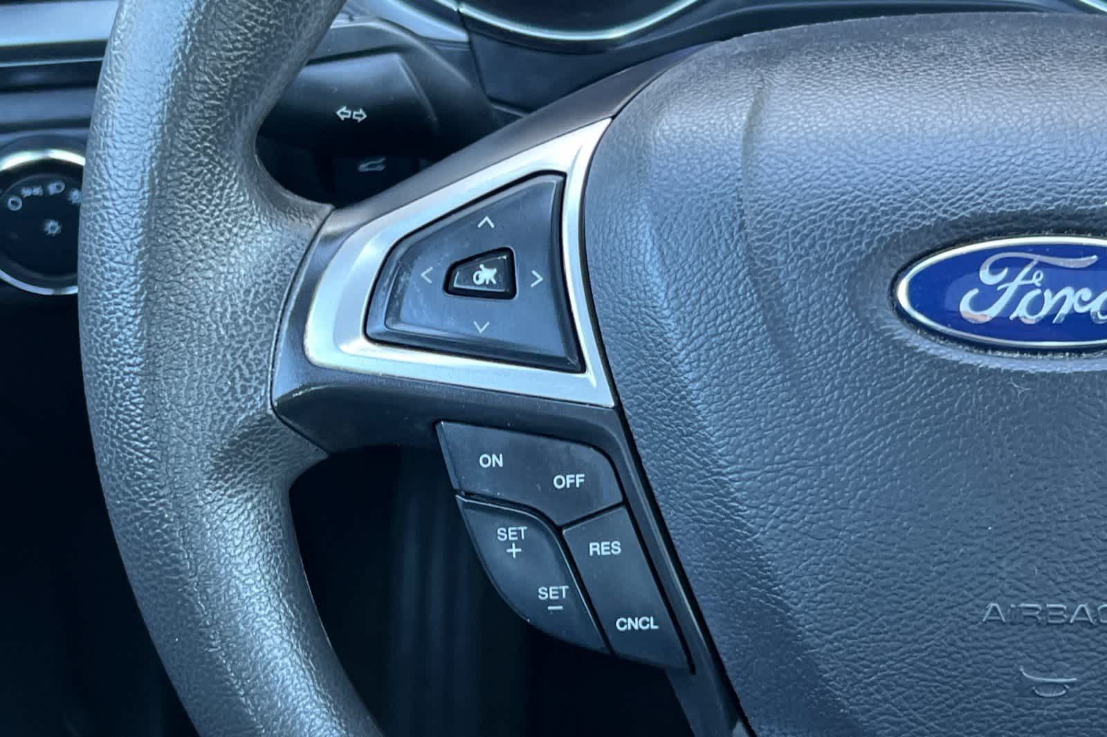 Thumbnail: 2013 Ford Fusion - 23