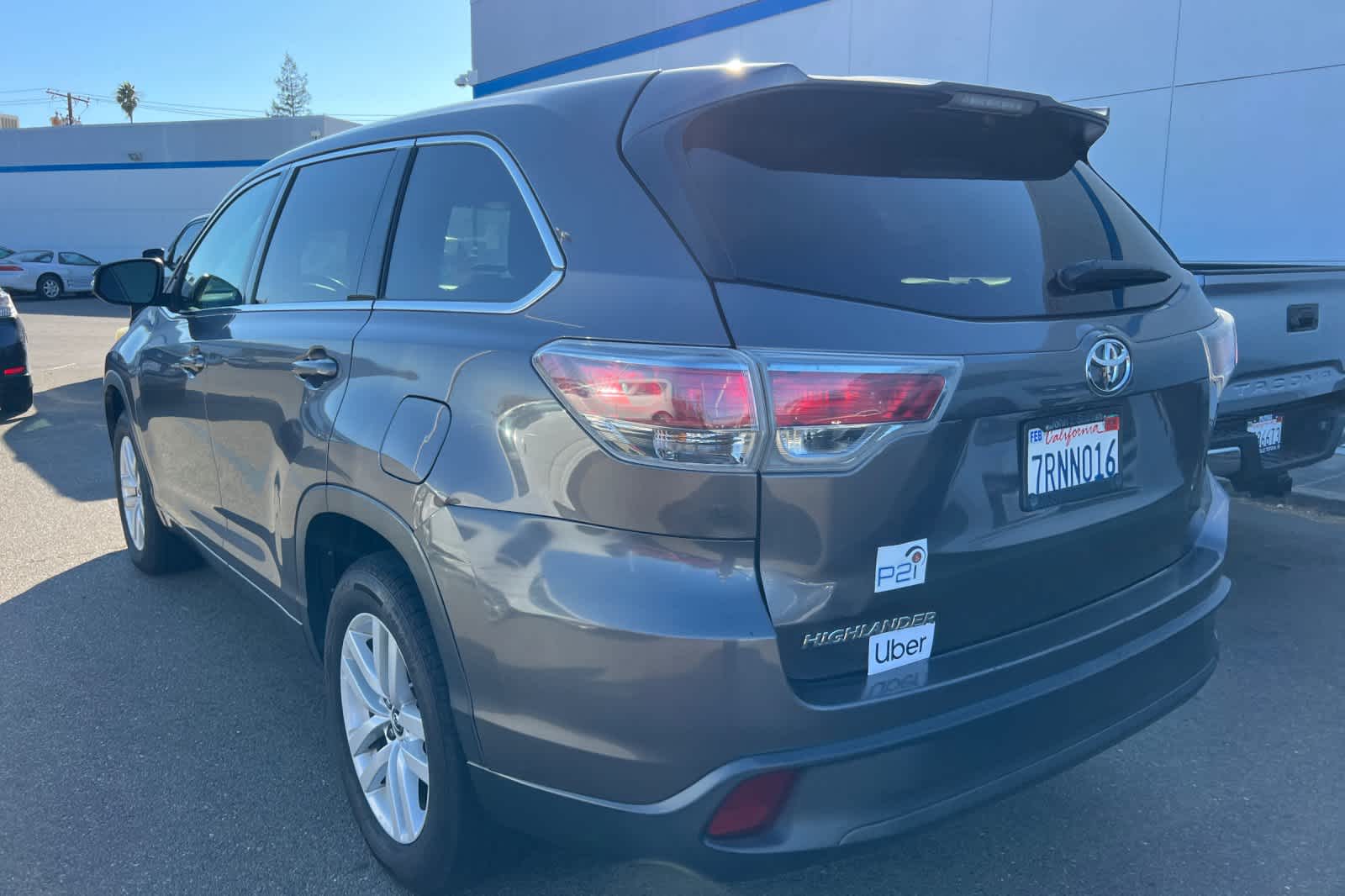 Thumbnail: 2016 Toyota Highlander - 17