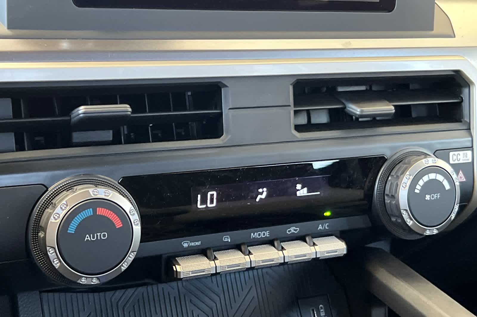 2025 Toyota Tacoma TRD Off-Road 20