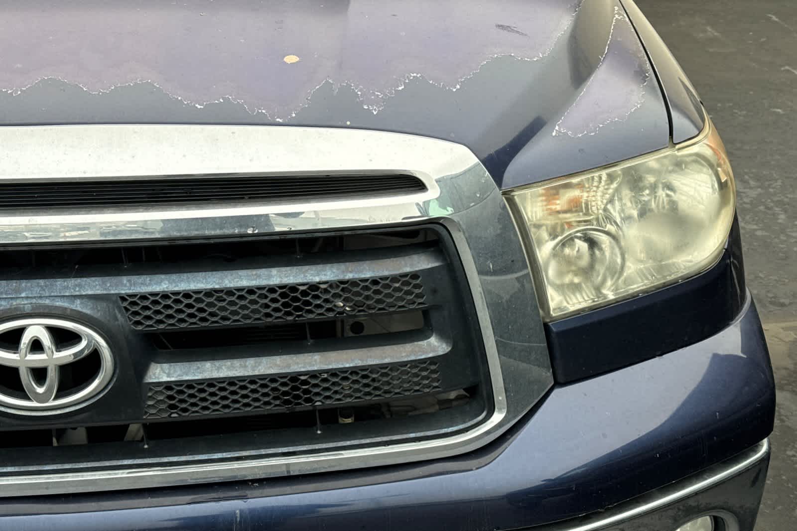 Thumbnail: 2011 Toyota Tundra - 11