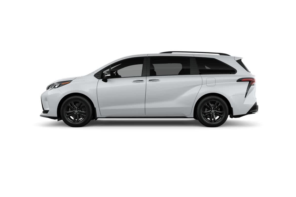 Thumbnail: 2026 Toyota Sienna - 4