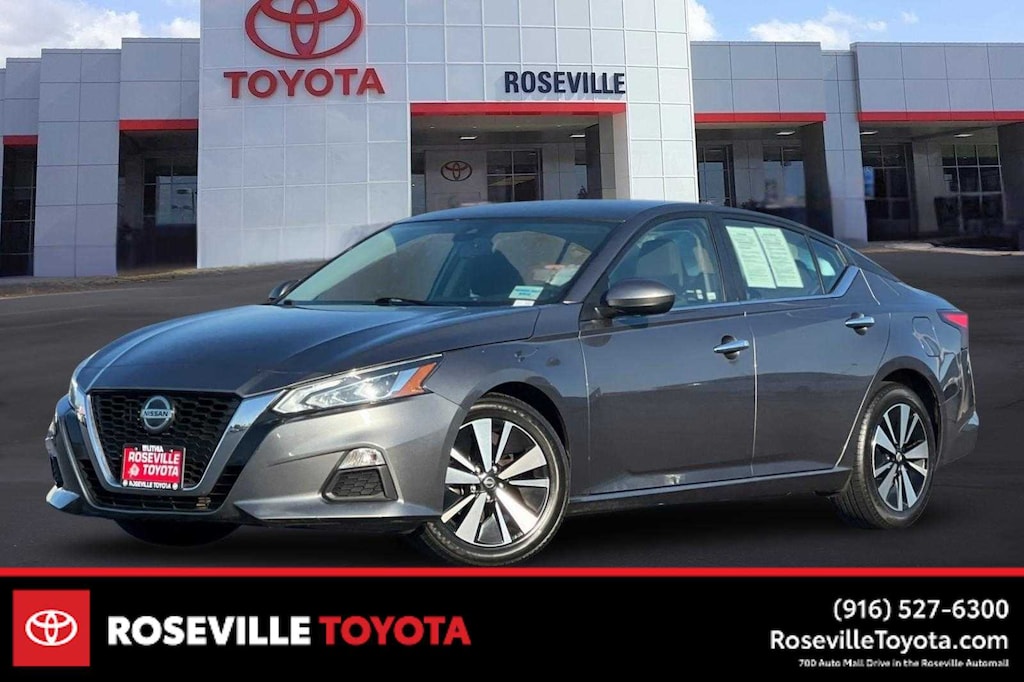 Used 2022 Nissan Altima 2.5 SV Sedan