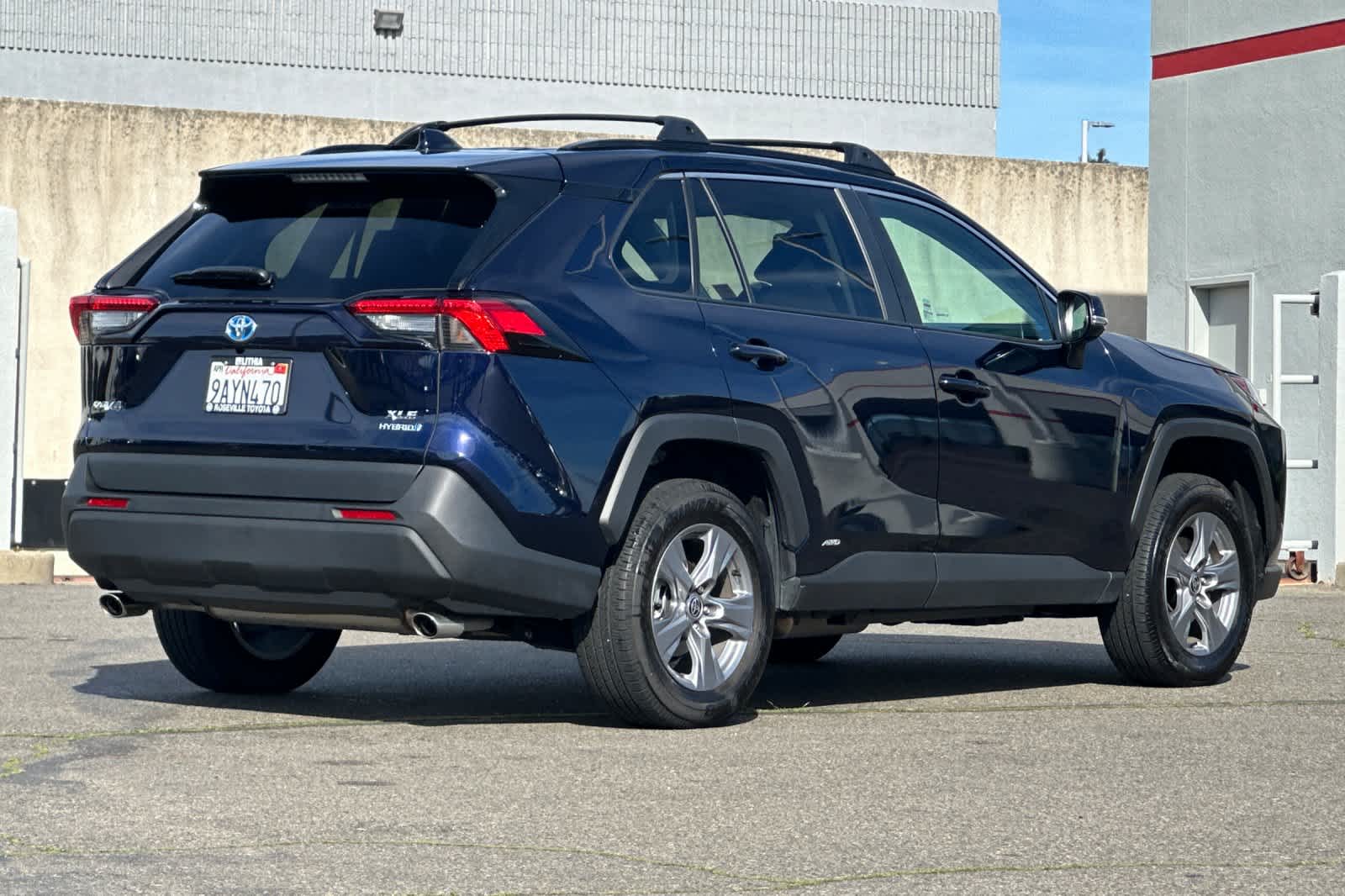 Thumbnail: 2022 Toyota RAV4 - 2