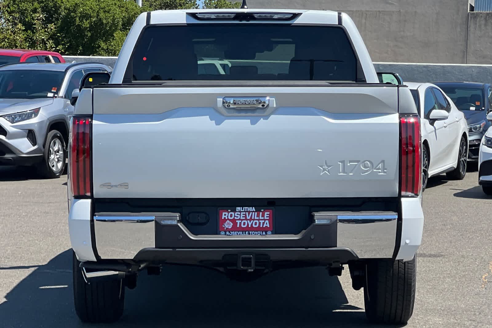 Thumbnail: 2025 Toyota Tundra - 7