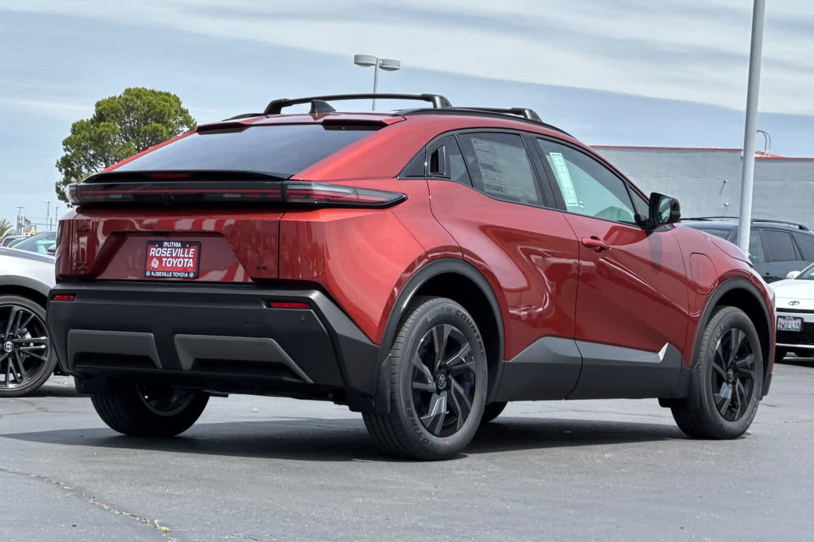Thumbnail: 2026 Toyota C-HR - 2