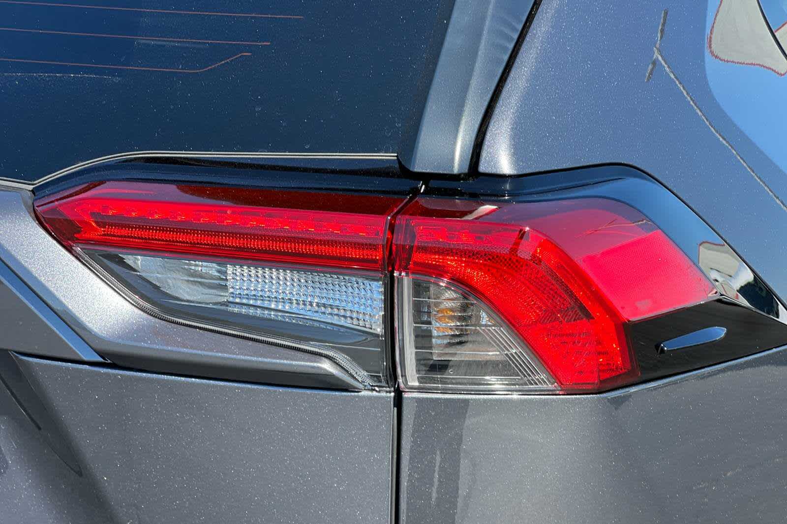 Thumbnail: 2025 Toyota RAV4 - 29