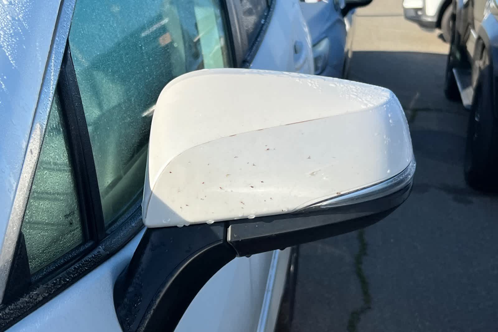 Thumbnail: 2023 Toyota RAV4 - 21