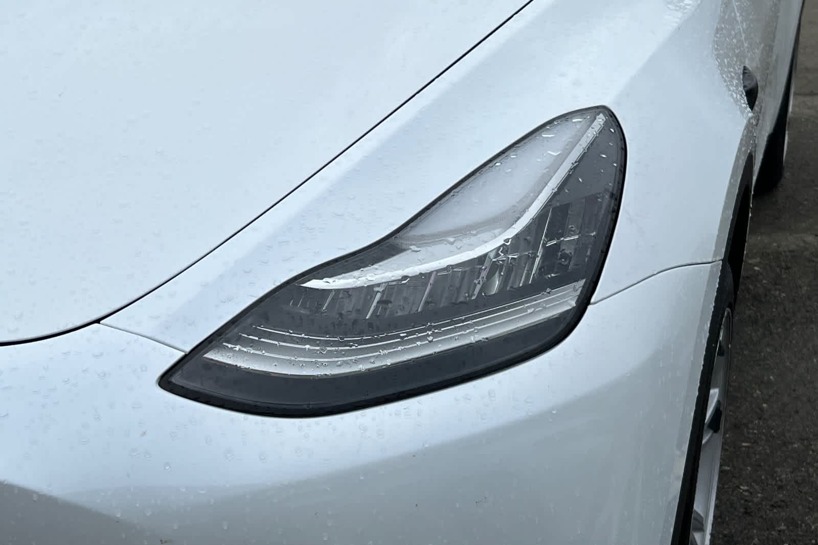 Thumbnail: 2018 Tesla Model 3 - 11