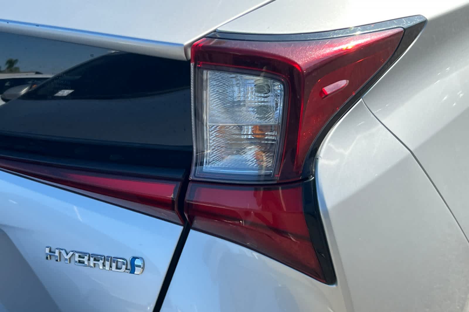 Thumbnail: 2021 Toyota Prius - 17