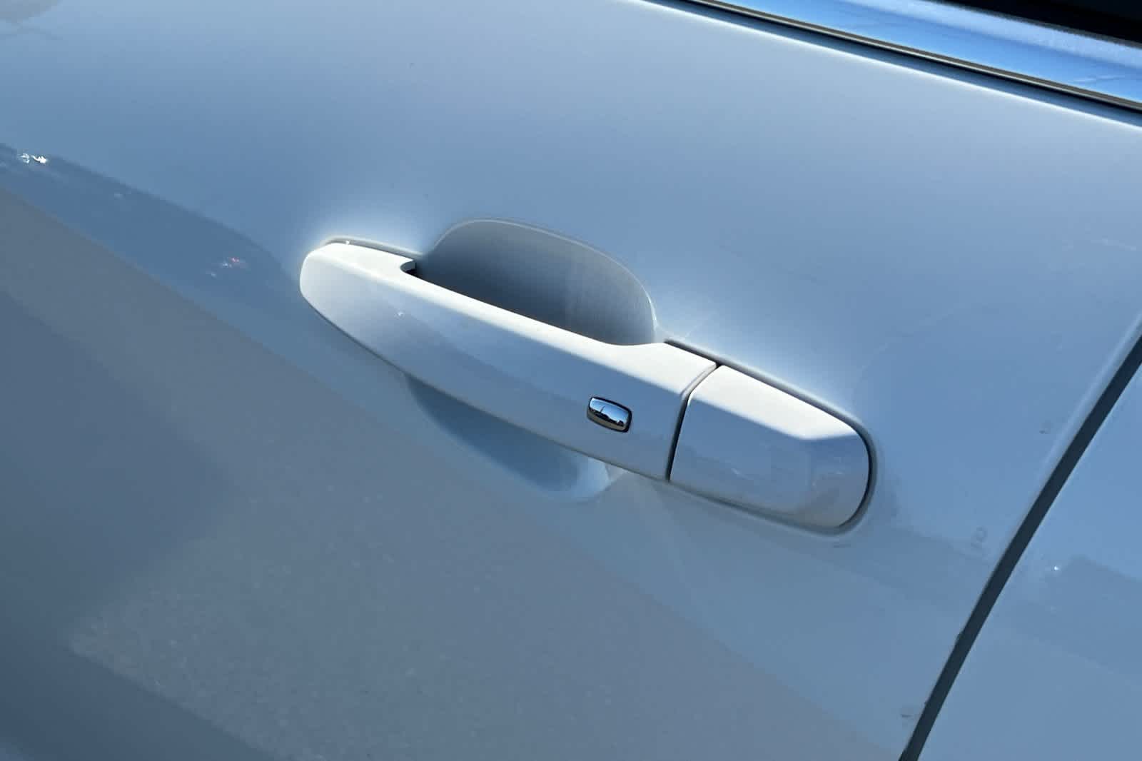 Thumbnail: 2023 Chevrolet Malibu - 19