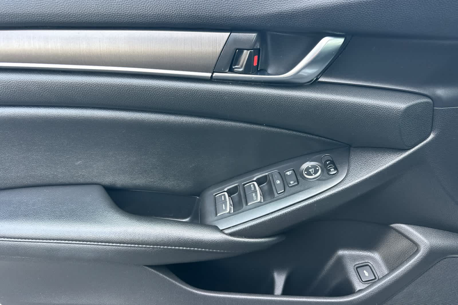 Thumbnail: 2021 Honda Accord - 12