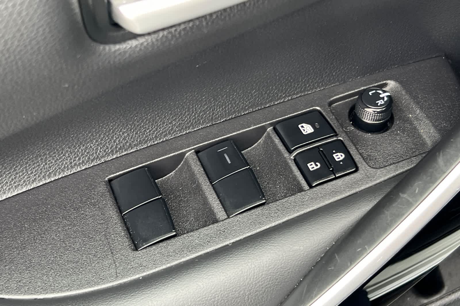 Thumbnail: 2024 Toyota Corolla - 13