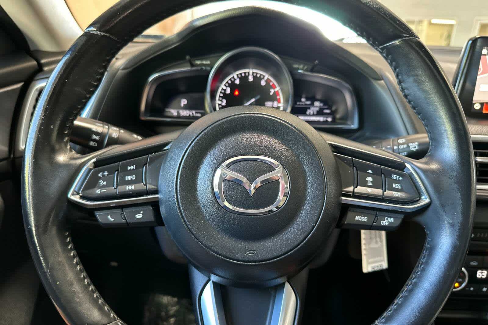 Thumbnail: 2017 Mazda Mazda3 - 26