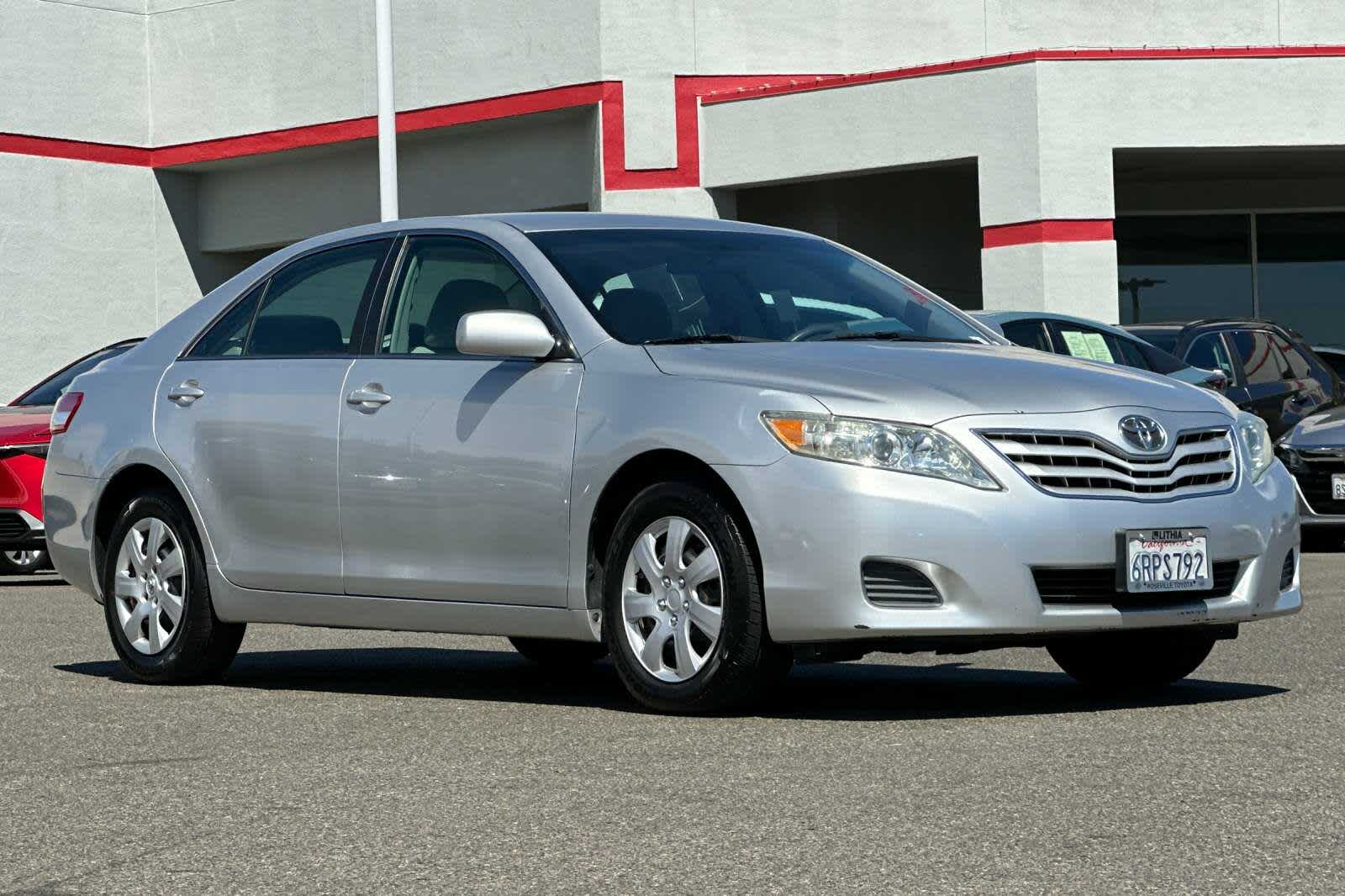 Thumbnail: 2011 Toyota Camry - 5