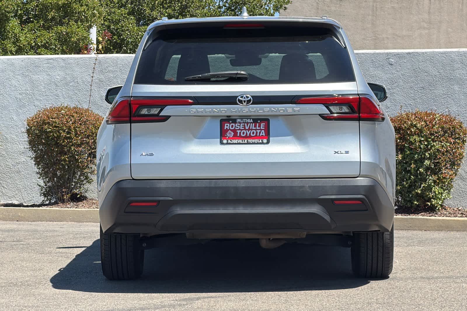 Thumbnail: 2024 Toyota Grand Highlander - 8