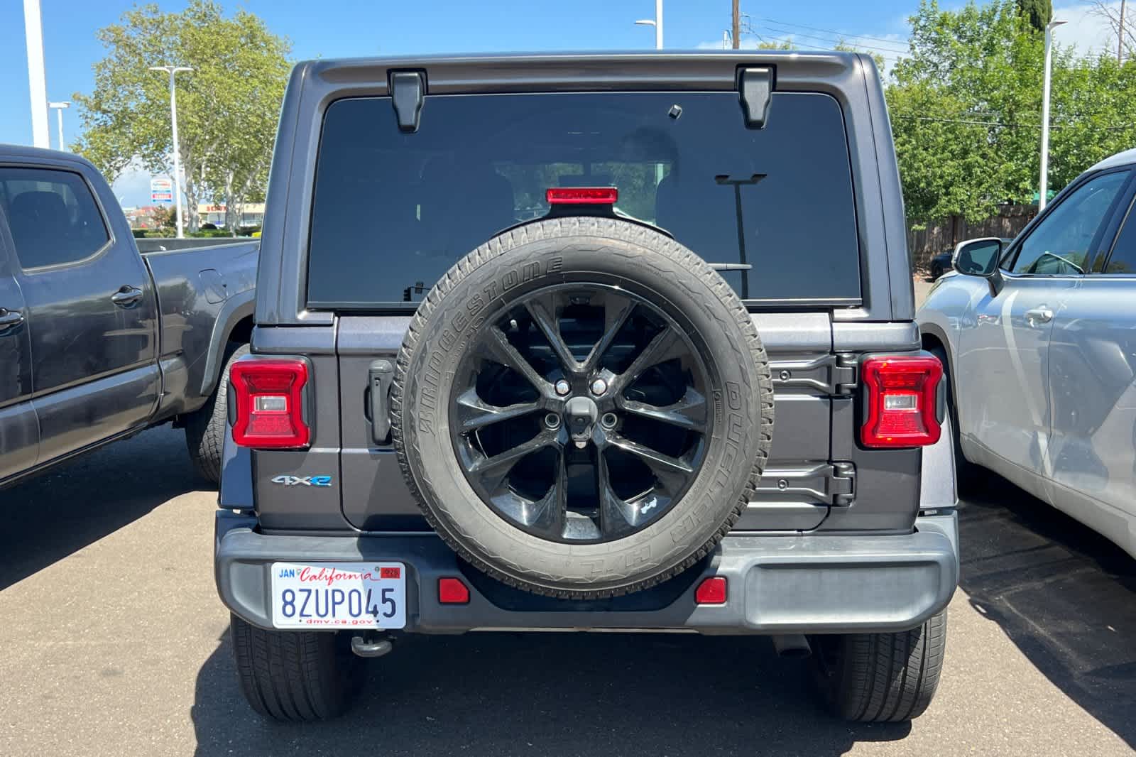 Thumbnail: 2021 Jeep Wrangler - 5