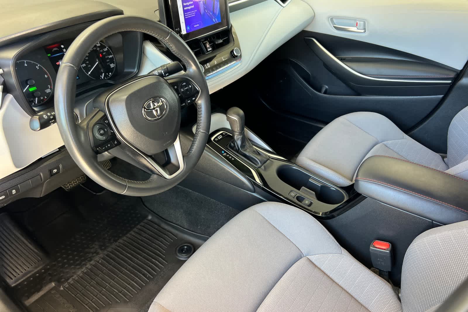 Thumbnail: 2024 Toyota Corolla - 11