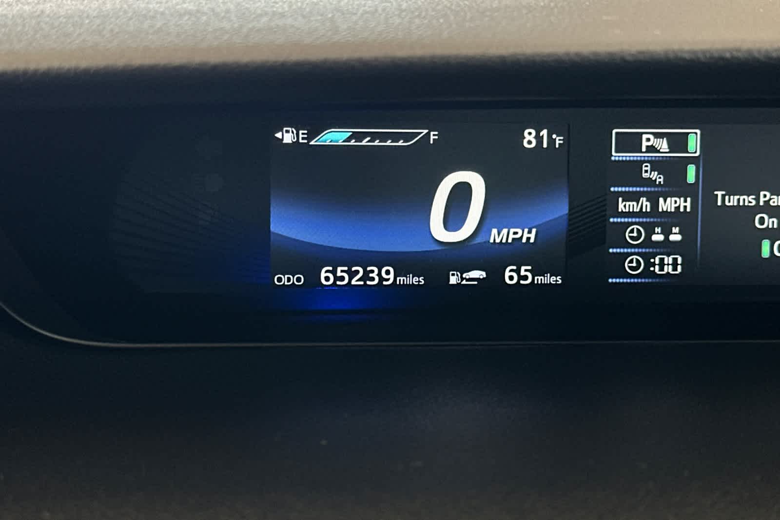 Thumbnail: 2017 Toyota Mirai - 28