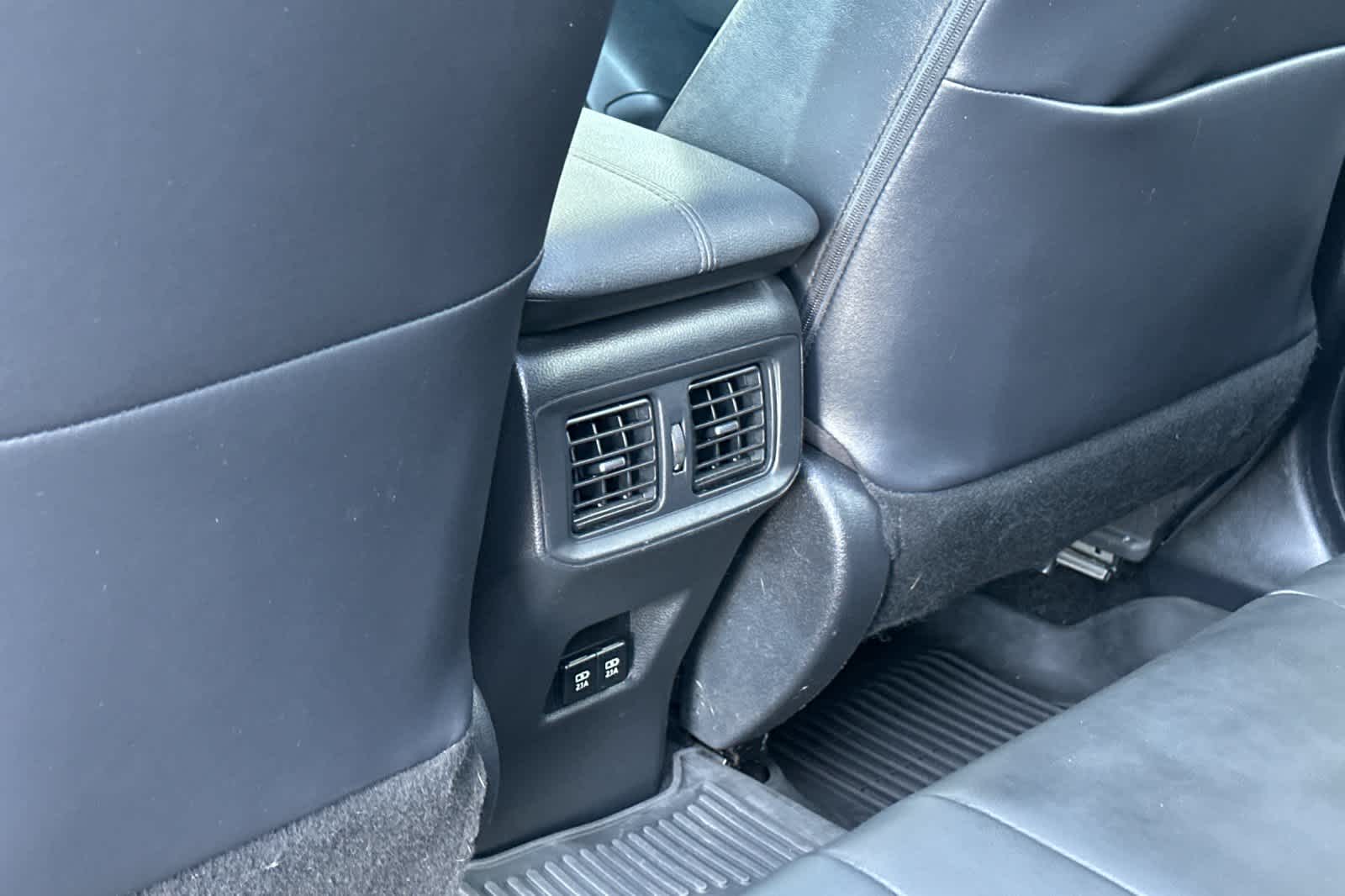 Thumbnail: 2021 Toyota RAV4 - 14