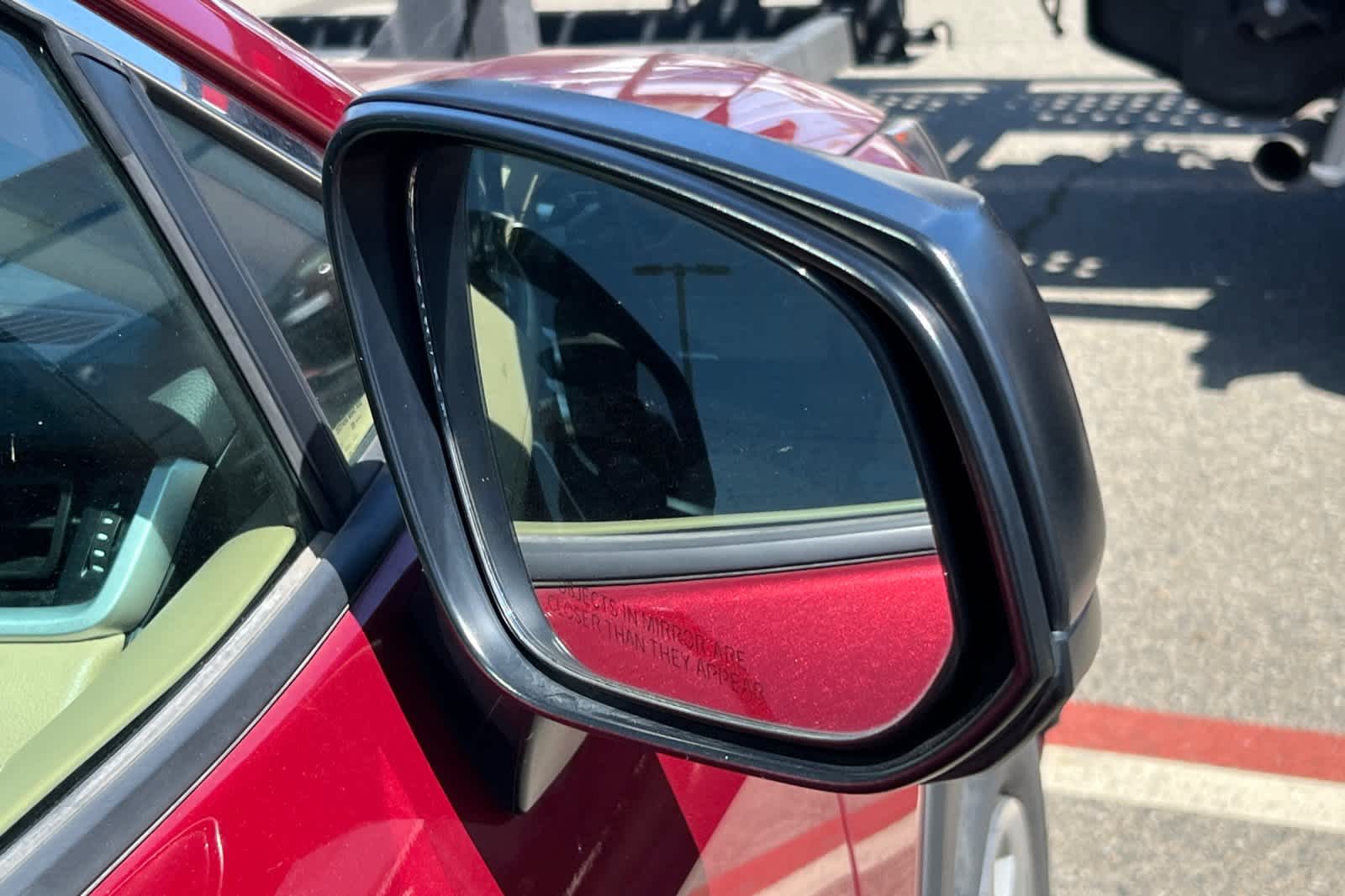 Thumbnail: 2021 Toyota RAV4 - 16
