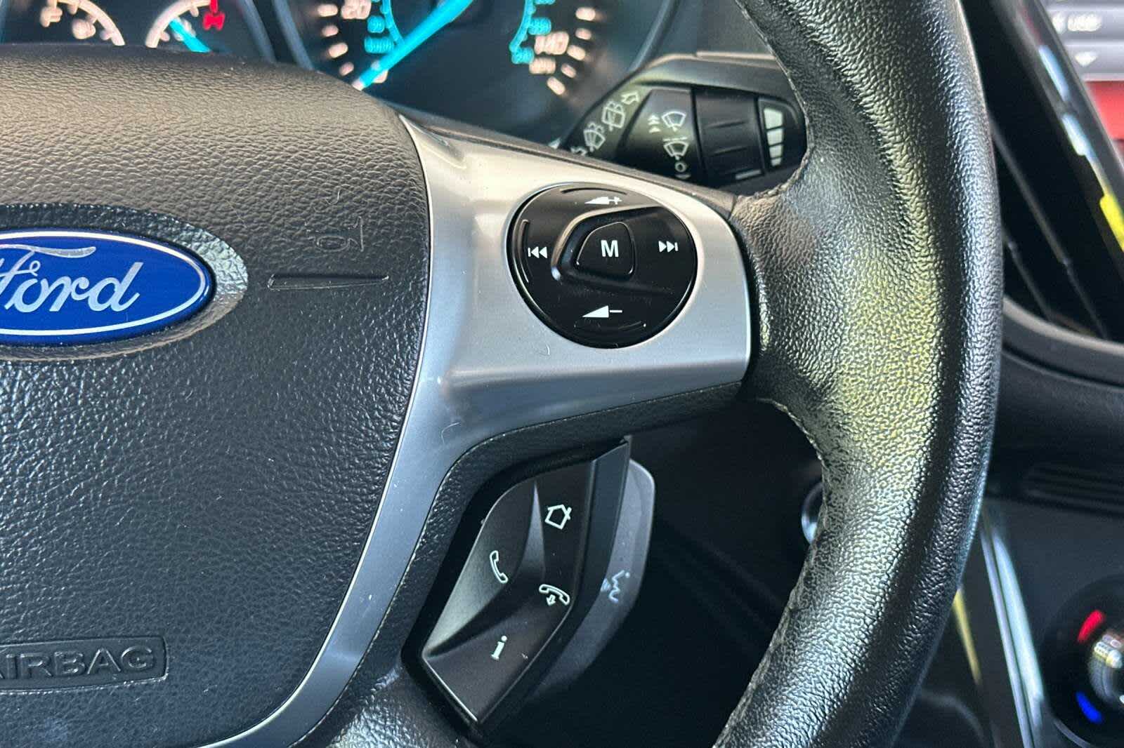 Thumbnail: 2014 Ford Escape - 27
