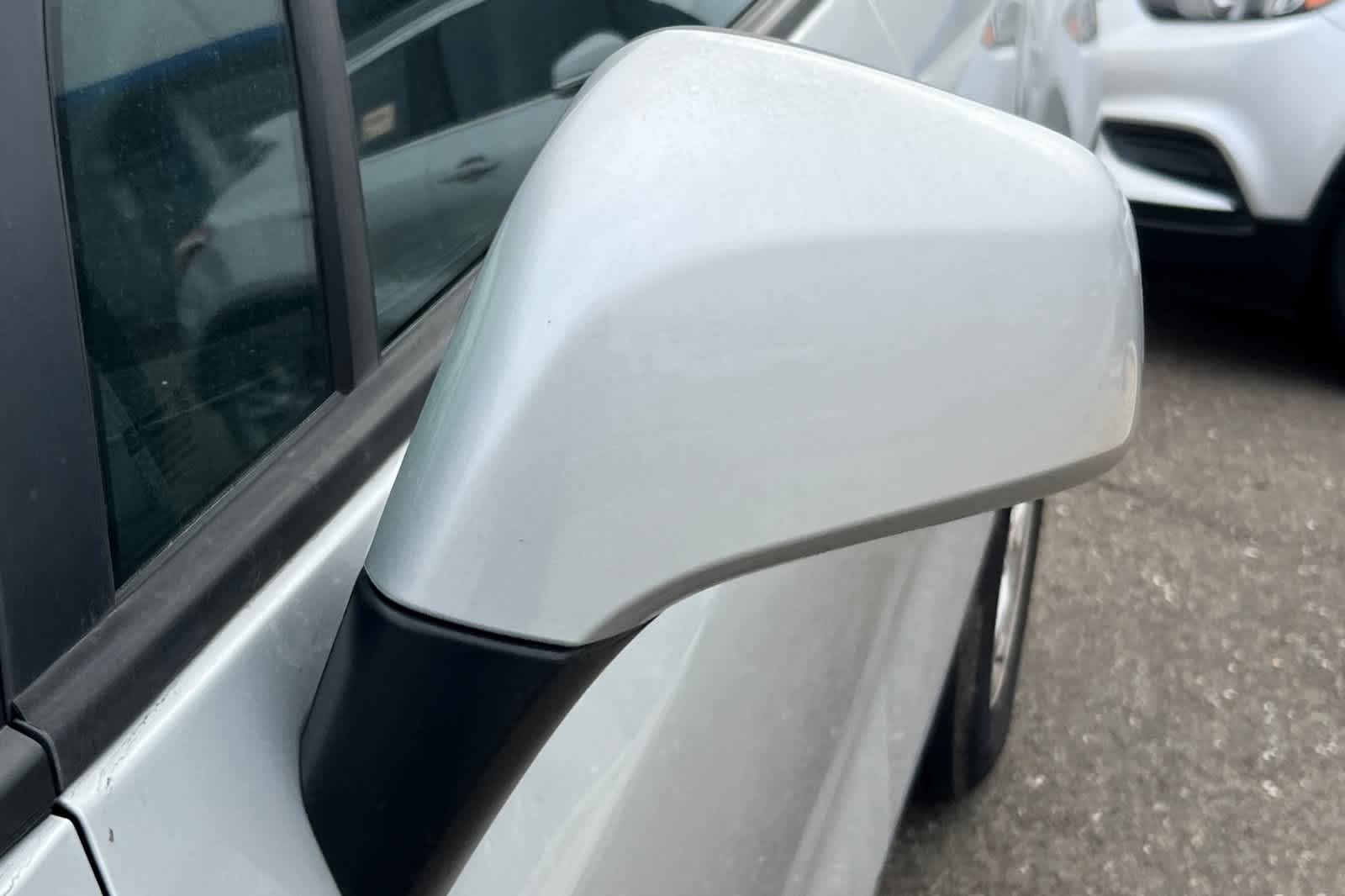 Thumbnail: 2021 Chevrolet Trax - 21