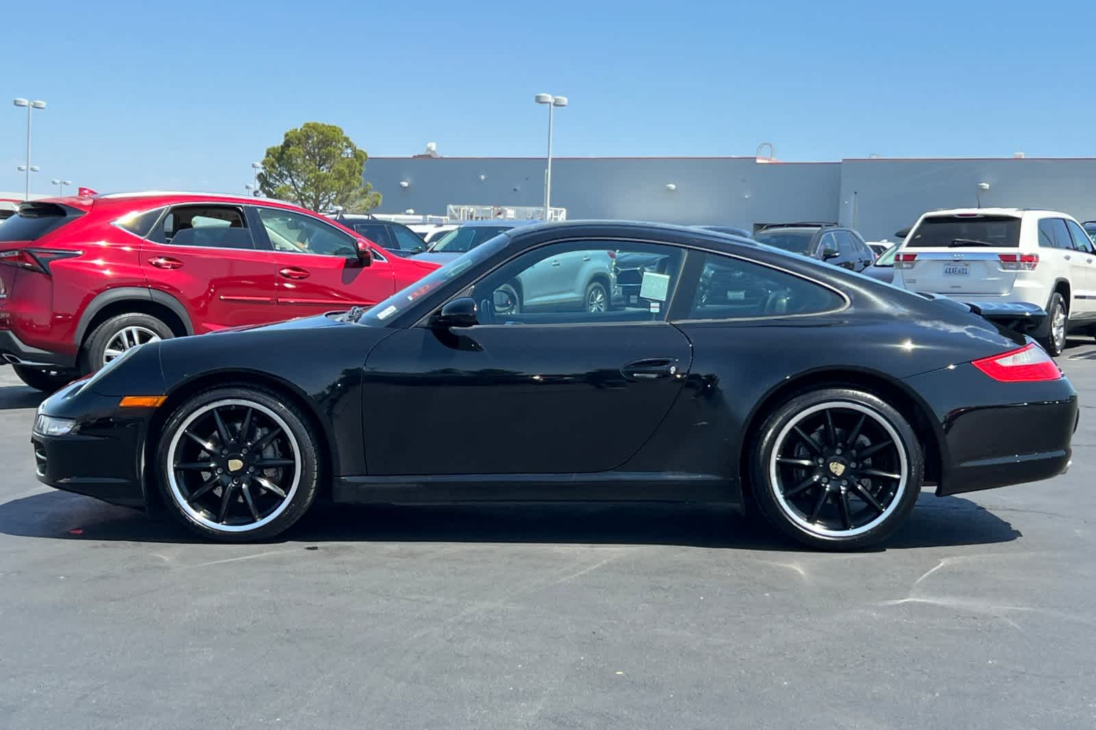 Thumbnail: 2007 Porsche 911 - 9