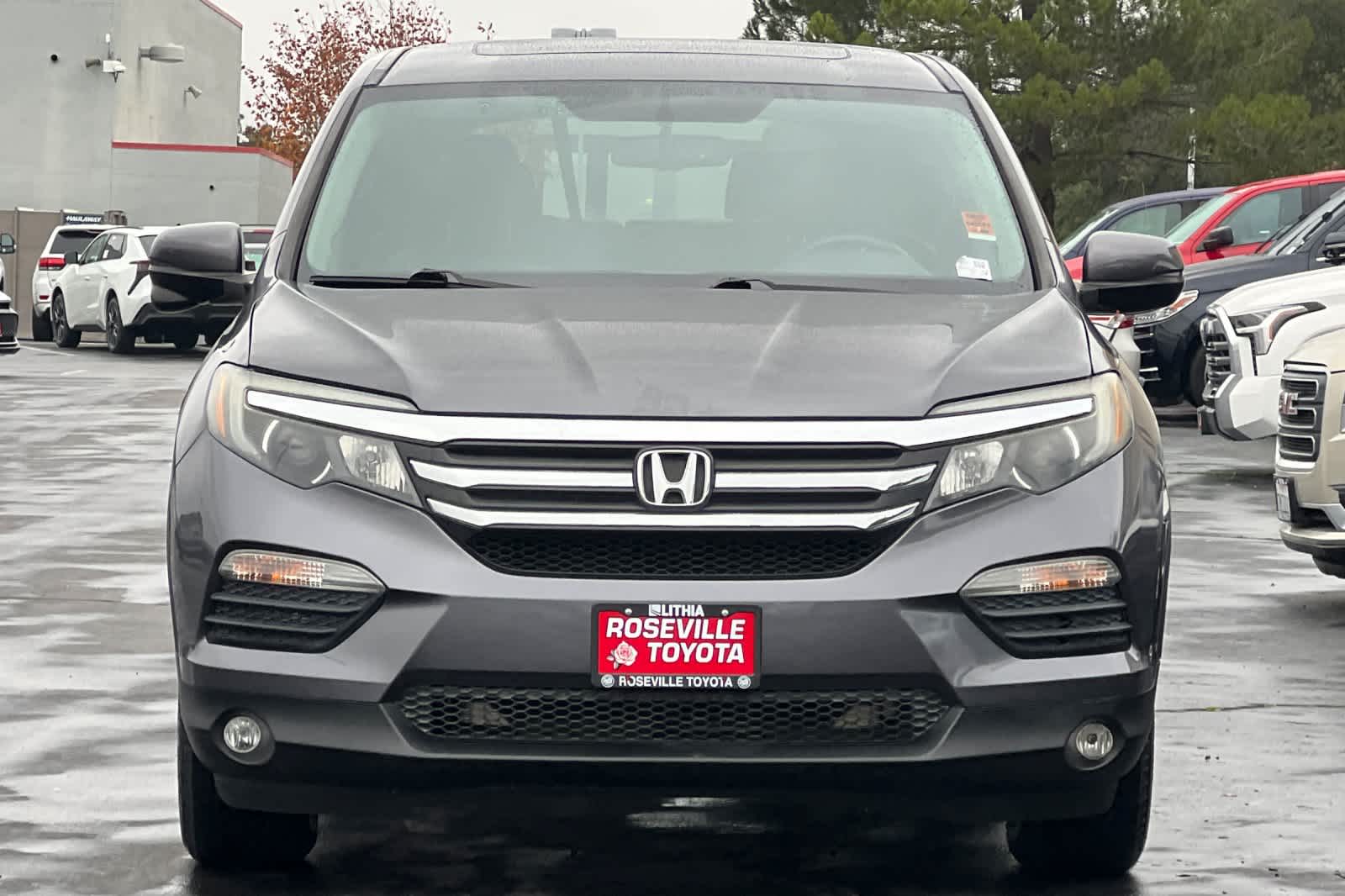 Thumbnail: 2016 Honda Pilot - 10