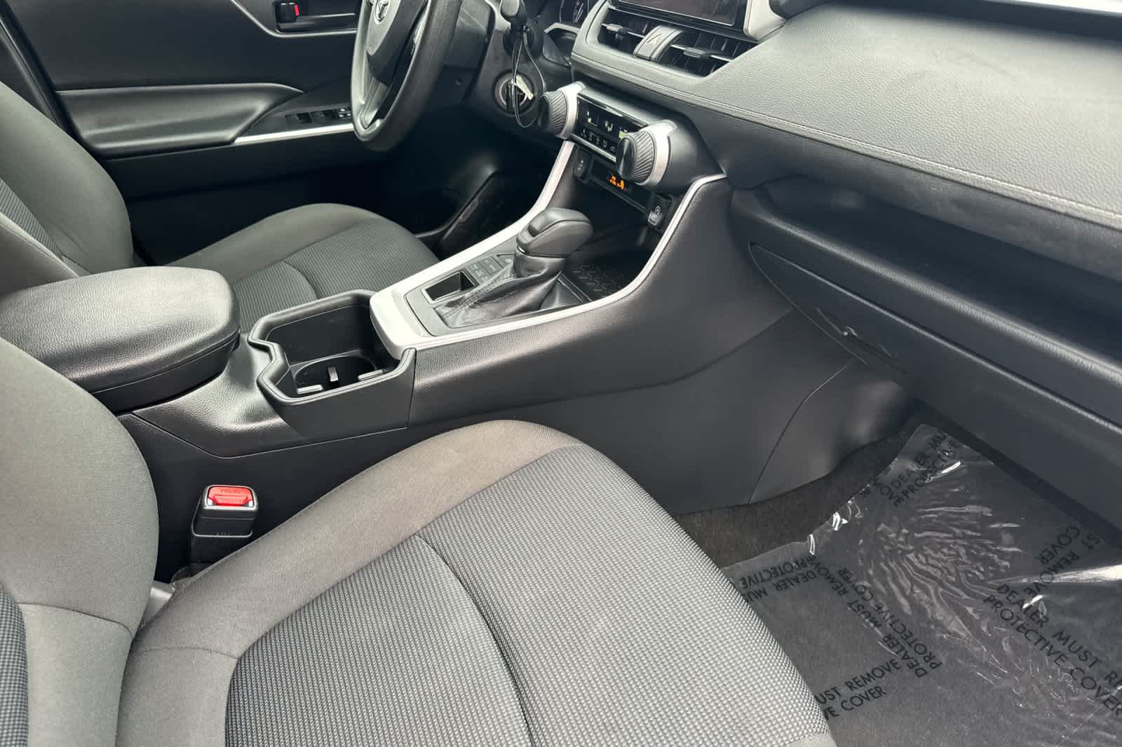 Thumbnail: 2024 Toyota RAV4 - 17