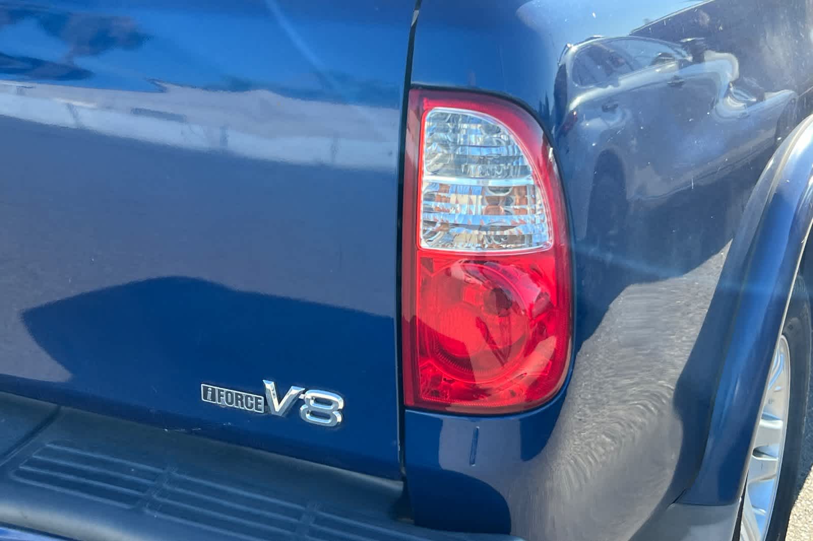Thumbnail: 2005 Toyota Tundra - 17