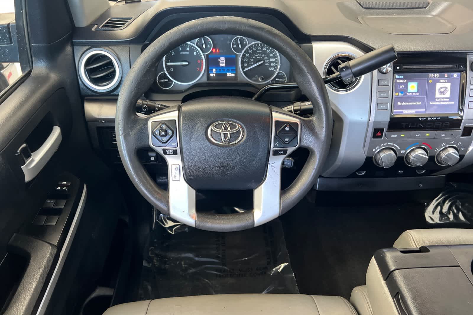 Thumbnail: 2014 Toyota Tundra - 15