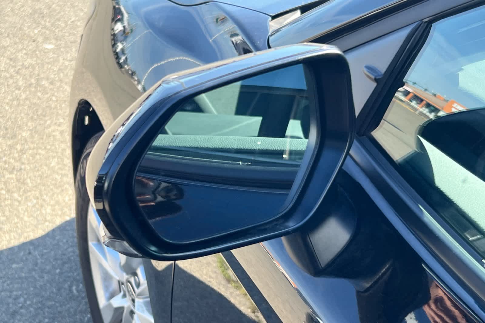 Thumbnail: 2025 Toyota Camry - 20