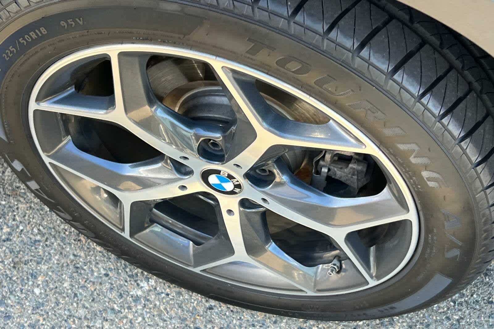 Thumbnail: 2017 BMW X1 - 18