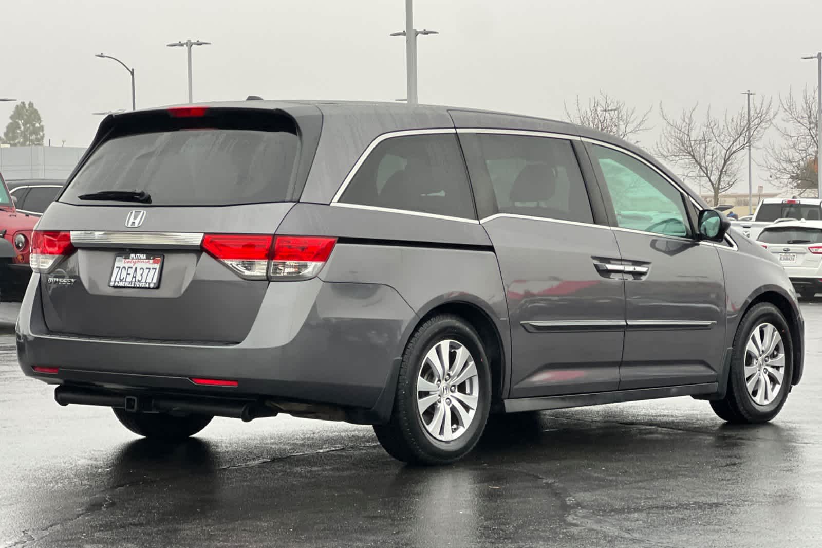 Thumbnail: 2014 Honda Odyssey - 2