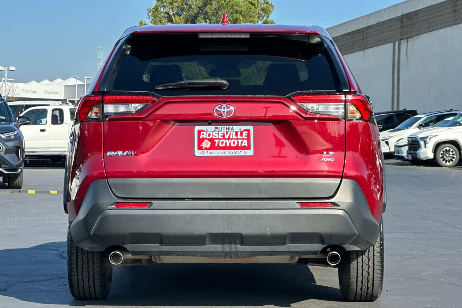 Thumbnail: 2024 Toyota RAV4 - 8
