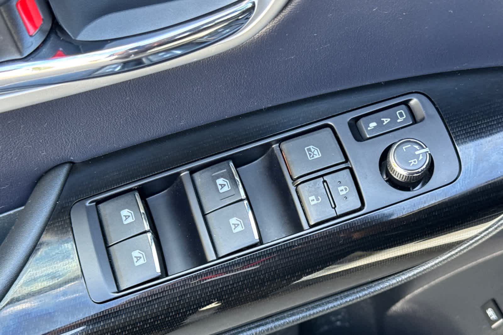 Thumbnail: 2018 Toyota Mirai - 13