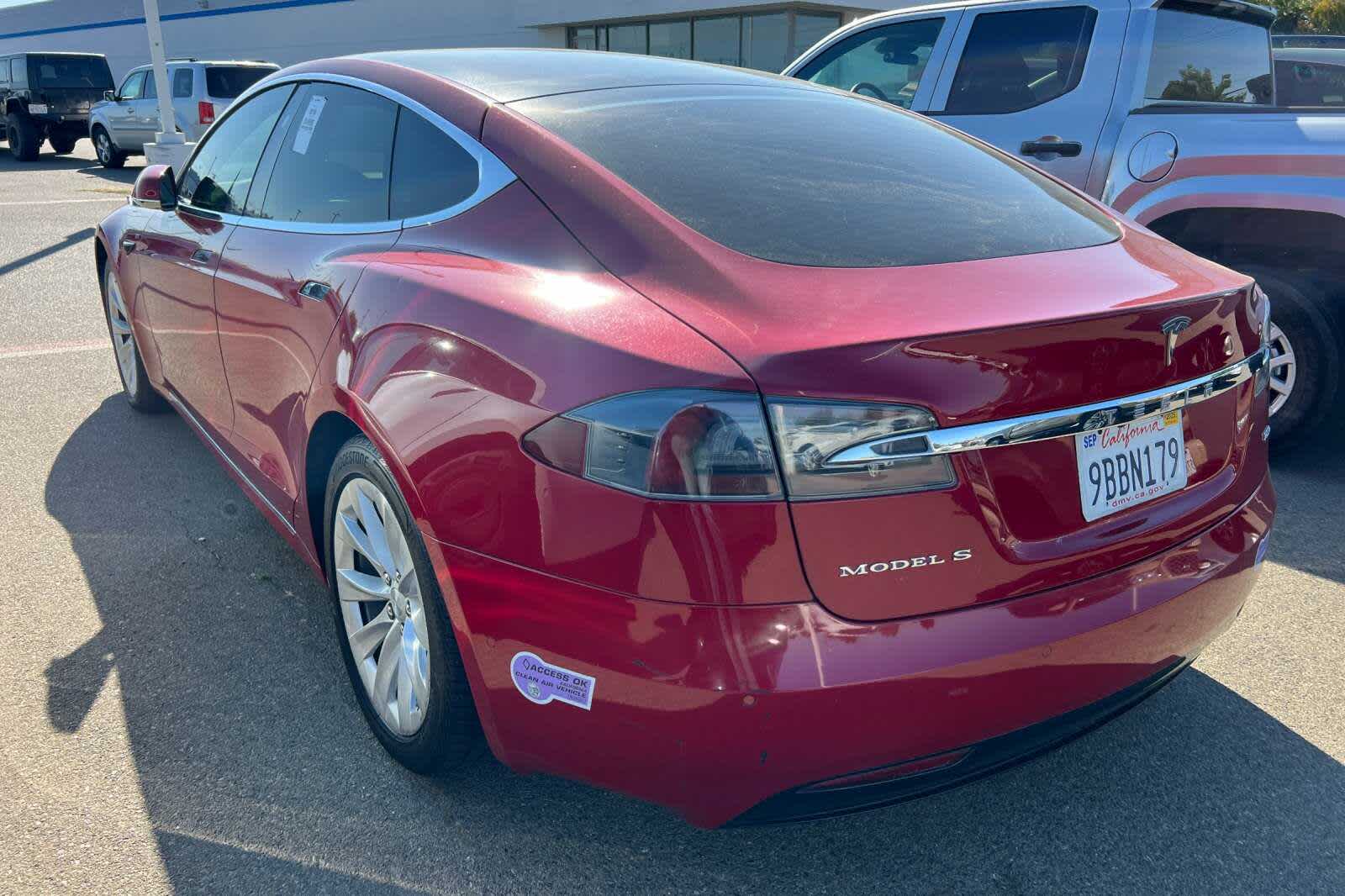 Thumbnail: 2018 Tesla Model S - 4