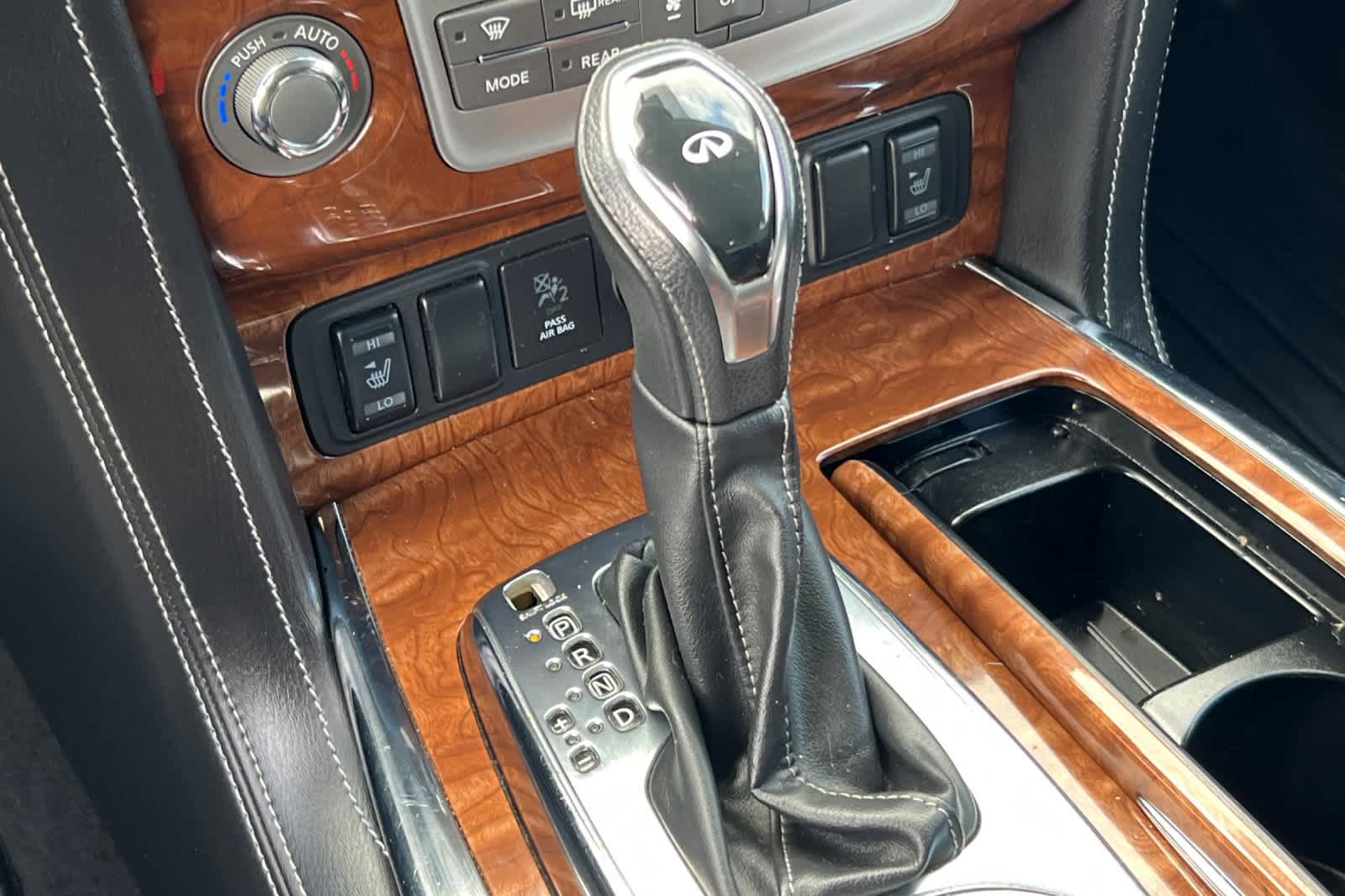 Thumbnail: 2019 INFINITI QX80 - 26