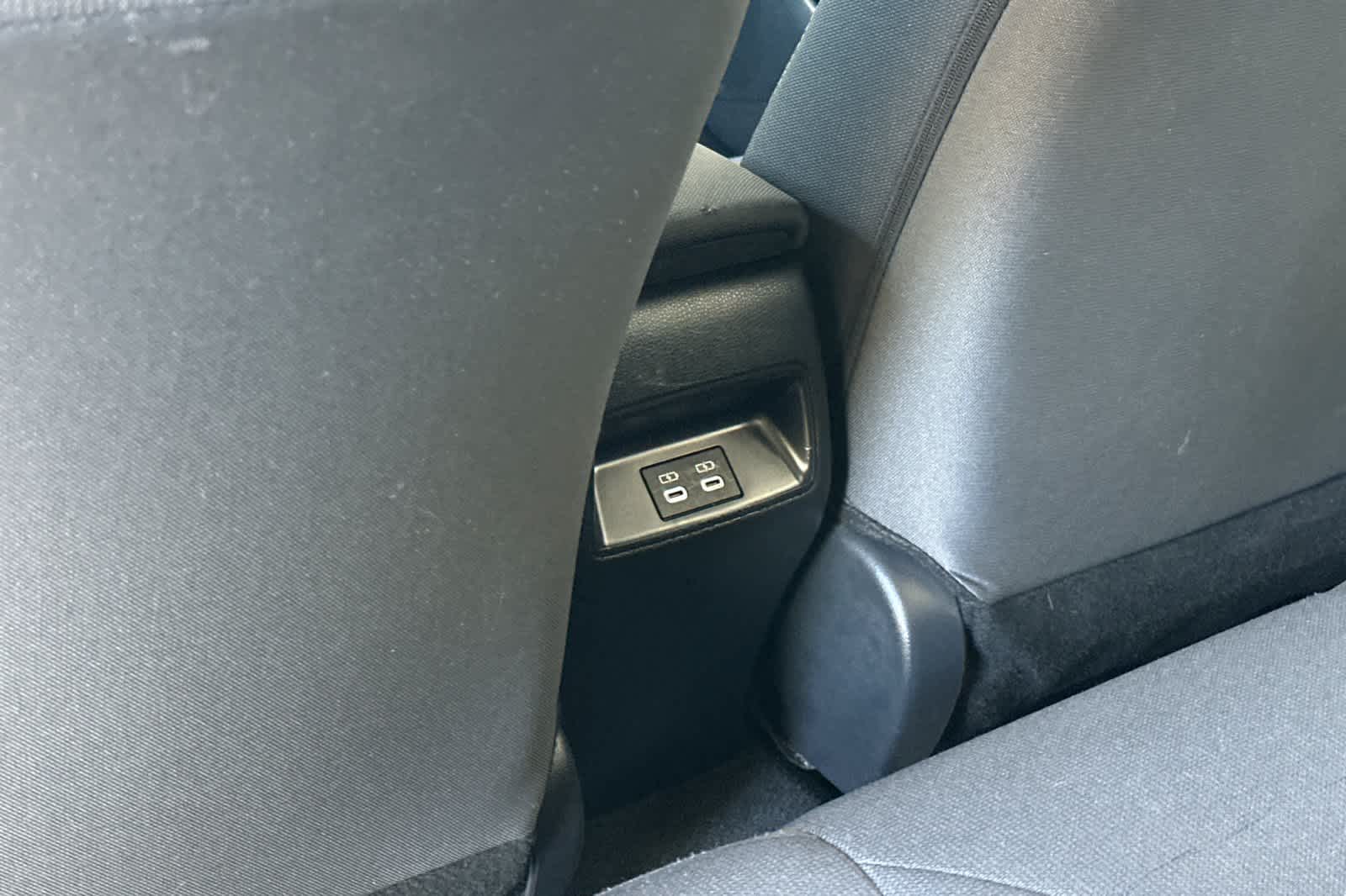 Thumbnail: 2023 Toyota Corolla - 14