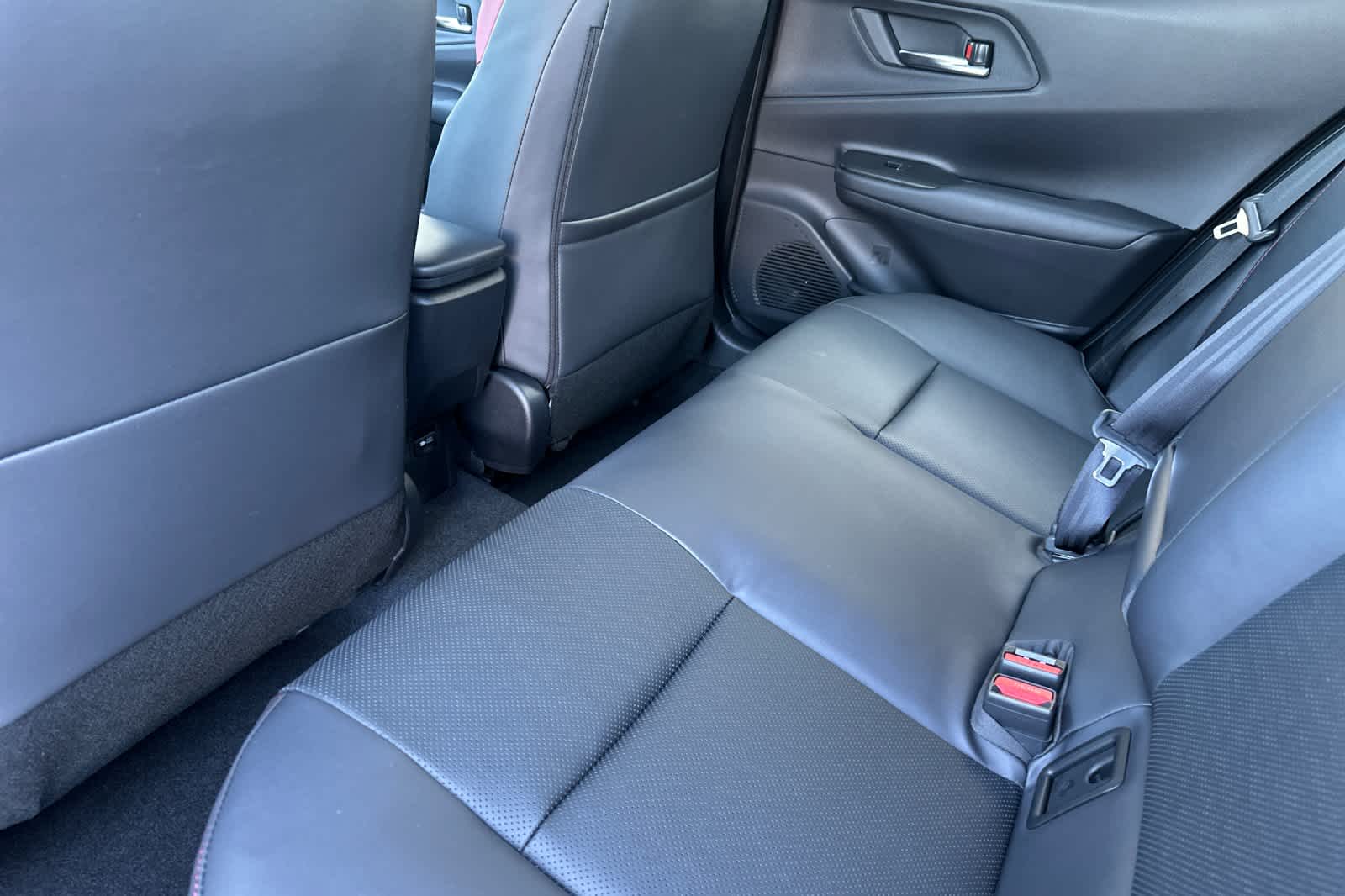 Thumbnail: 2026 Toyota Prius - 4