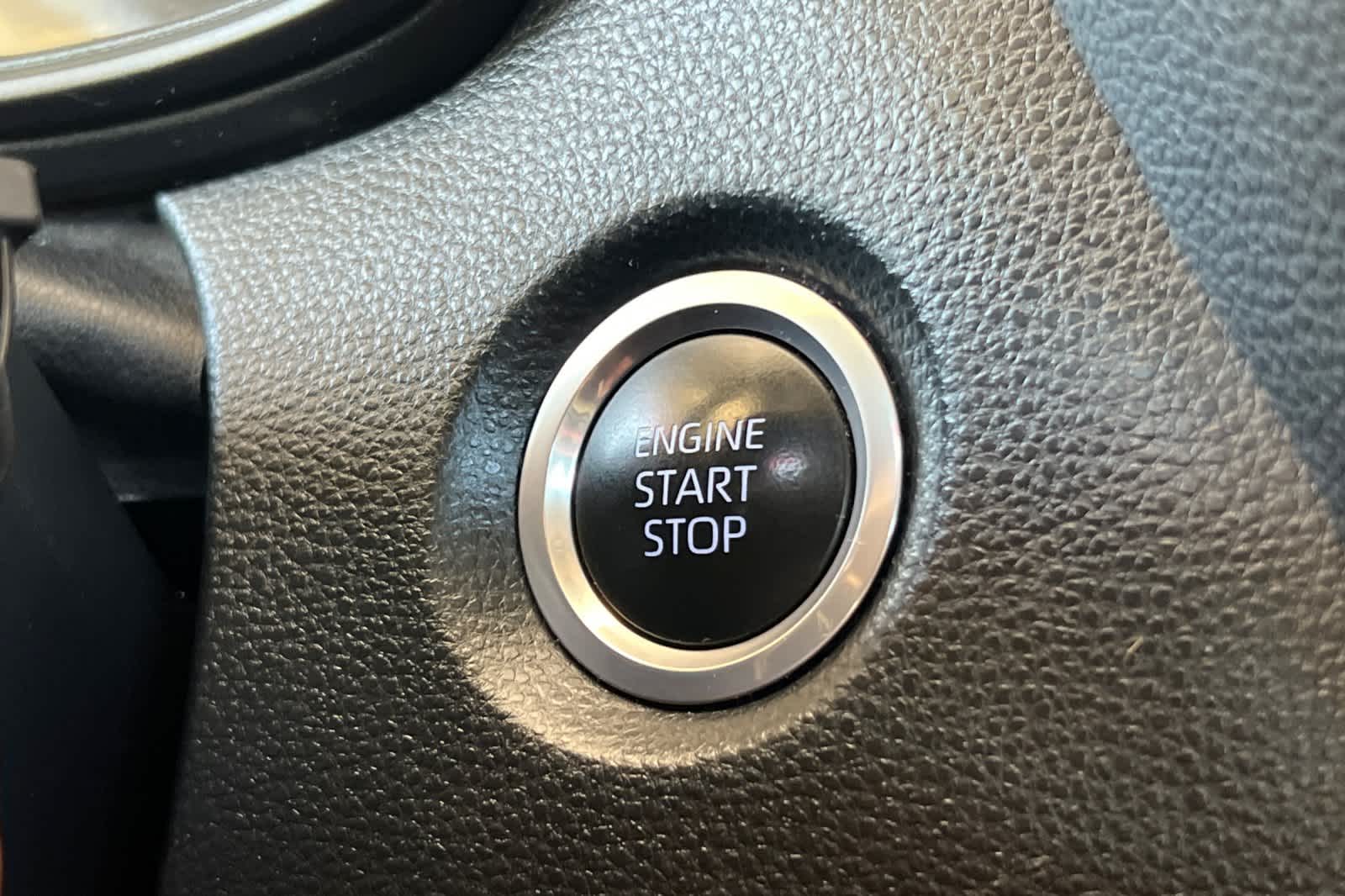 Thumbnail: 2022 Toyota Corolla - 22