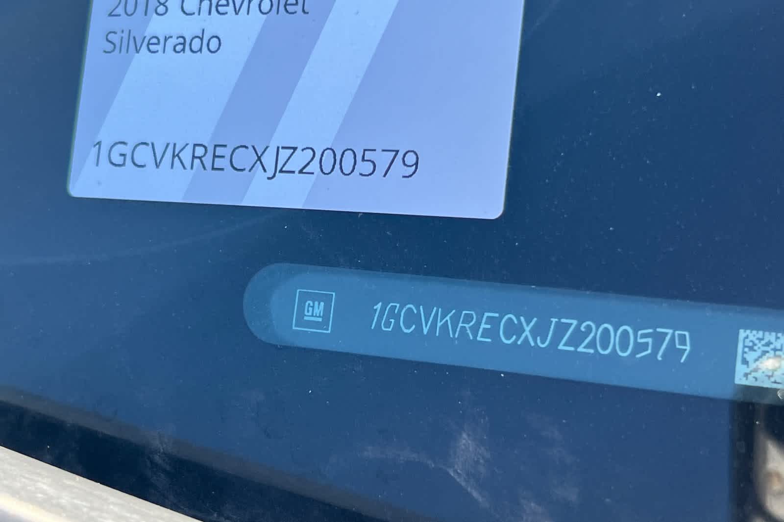 Thumbnail: 2018 Chevrolet Silverado 1500 - 23