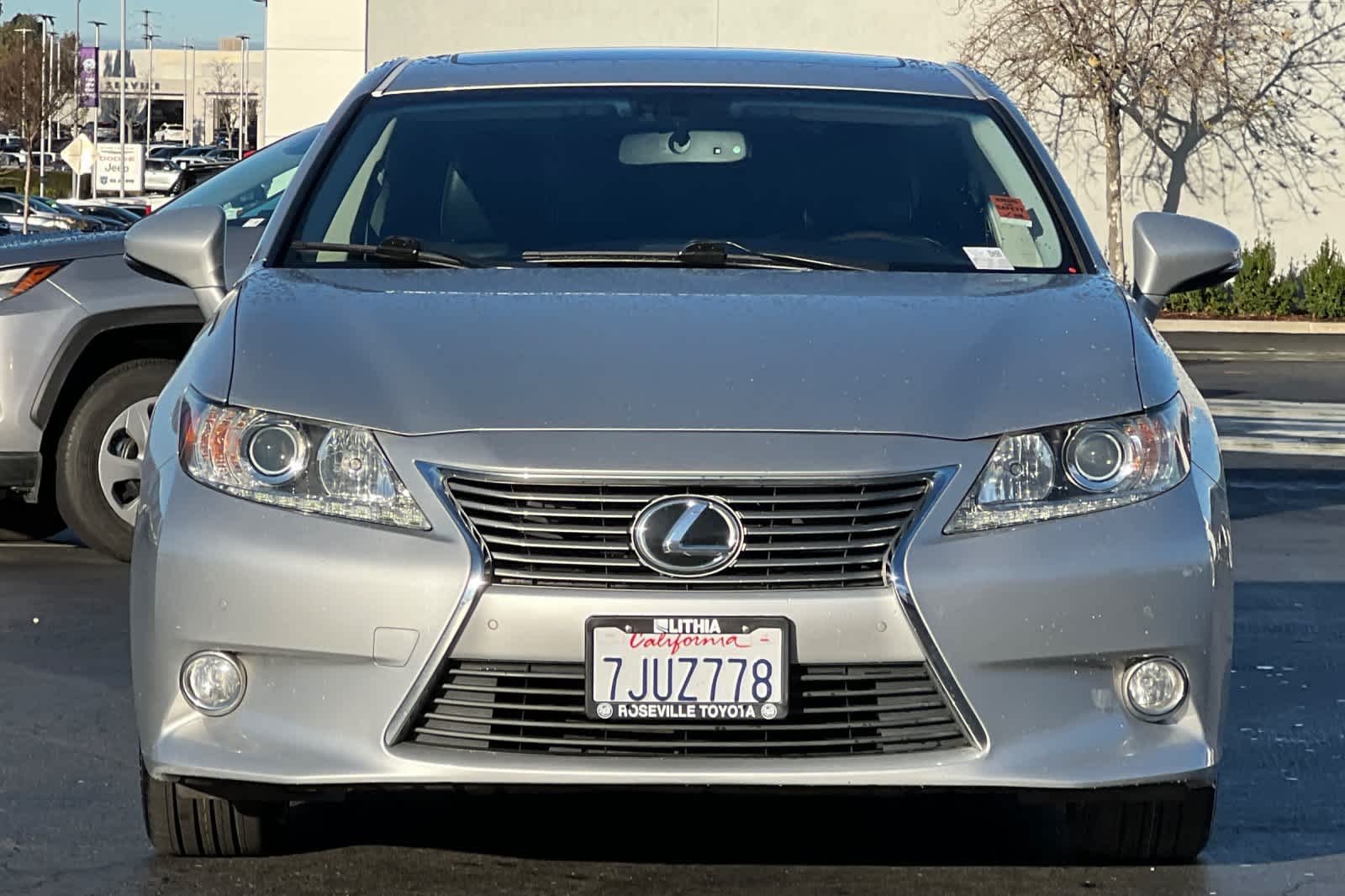 Thumbnail: 2013 Lexus ES - 10